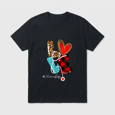 NurseLife RN LPN Healthcare Heart Nurse T-Shirt – LOVE with stethoscope and #NurseLife script – Classic T-Shirt in Black