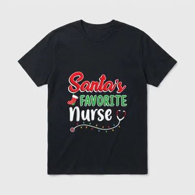 Merry Christmas Nurse Shirt – Santa’s FAVORITE Nurse lettering with stethoscope holiday lights – Classic T-Shirt in Black