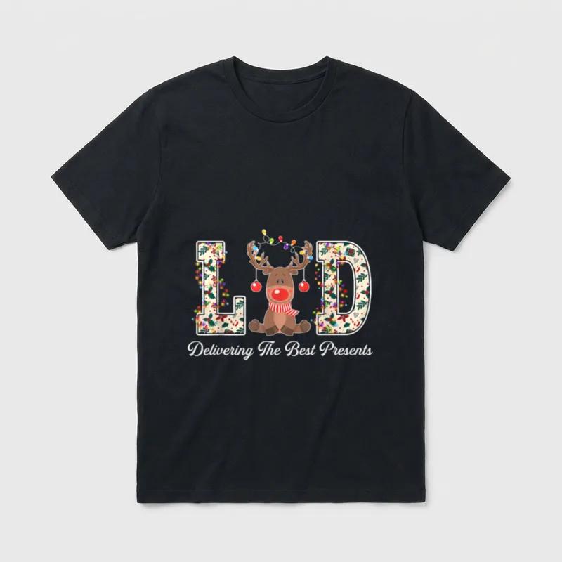 D Delivering the Best Presents Nurse T-Shirt – Classic T-Shirt in Black