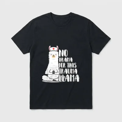 Funny Nurse Drama T-Shirt – No Drama For This Trauma Llama text with meditating nurse llama – Classic T-Shirt in Black