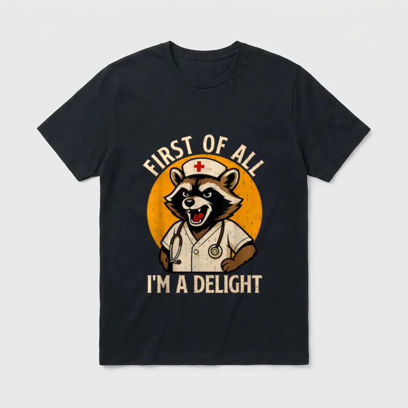 All I'm a Delight Raccoon Vintage T-Shirt – Classic T-Shirt in Black