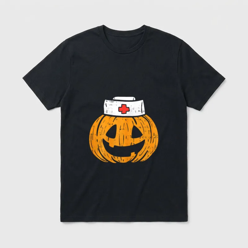 ICU Nurse Halloween Shirt – Carved pumpkin wearing a white nurse cap with red cross – Classic T-Shirt in Black