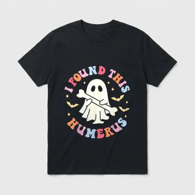 Ghost Nurse Halloween Costume T-Shirt – Ghost holding an arm bone with text I Found This Humerus – Classic T-Shirt in Black