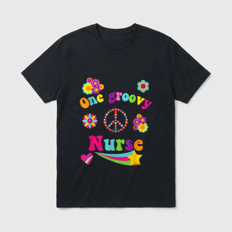One Groovy Nurse 70s Seventies Lazy T-Shirt – Classic T-Shirt in Black