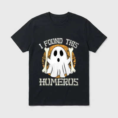 I Found This Humerus Funny Halloween T-Shirt – Ghost holding arm bones before an orange moon – Classic T-Shirt in Black