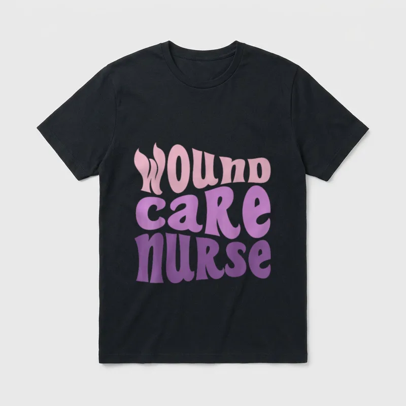 Wound Care Nurse Lightweight T-Shirt – Wavy retro text reading Wound Care Nurse in pink and purple – Classic T-Shirt in Black