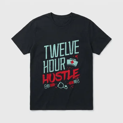 ER RN L D ICU Nurse T-Shirt – TWELVE HOUR HUSTLE with a nursing cap and medical tools – Classic T-Shirt in Black