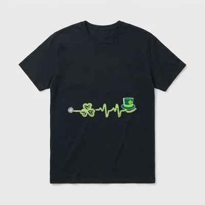 Heartbeat Shamrock Scrub RN ICU Nurse T-Shirt – Classic T-Shirt in Black