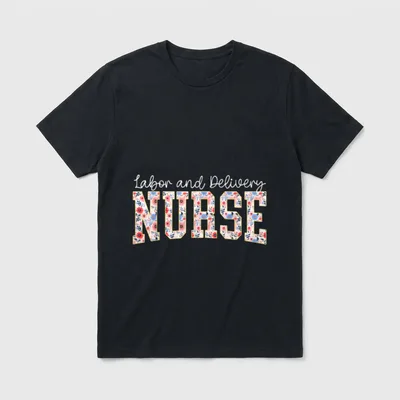 Labor and Delivery Nurse Groovy L T-Shirt – Classic T-Shirt in Black