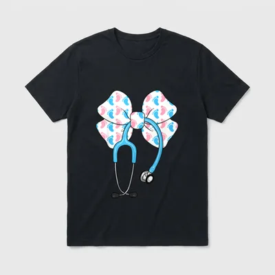 Labor and Delivery Nurse Stethoscope L T-Shirt – Classic T-Shirt in Black