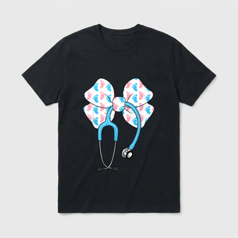 Labor and Delivery Nurse Stethoscope L T-Shirt – Classic T-Shirt in Black
