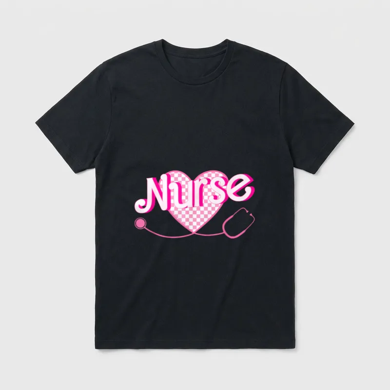 Nurse School Retro T-Shirt – Pink checkered heart with Nurse lettering and stethoscope – Classic T-Shirt in Black