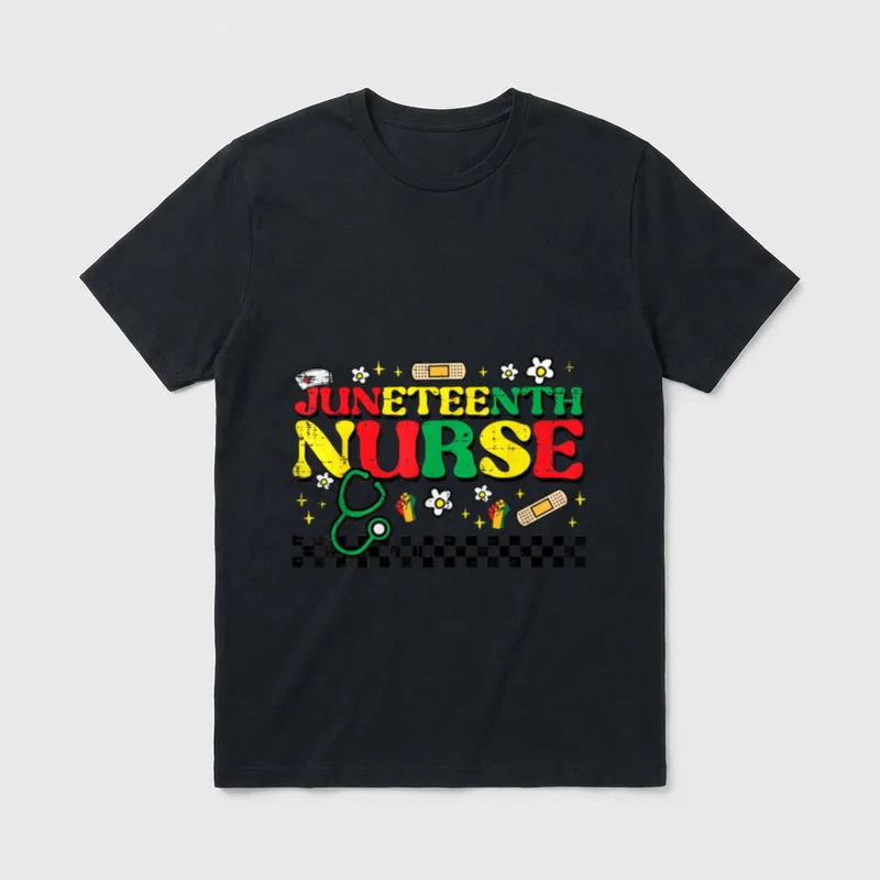 Juneteenth Nurse Groovy Retro African Black T-Shirt – Classic T-Shirt in Black