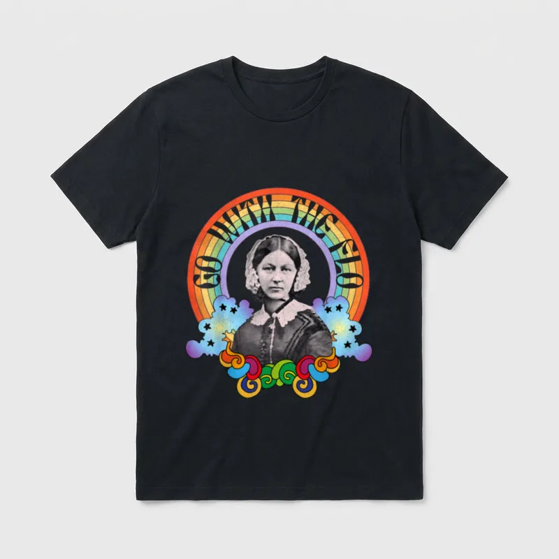 Florence Nightingale Groovy Nurse Go T-Shirt – Classic T-Shirt in Black