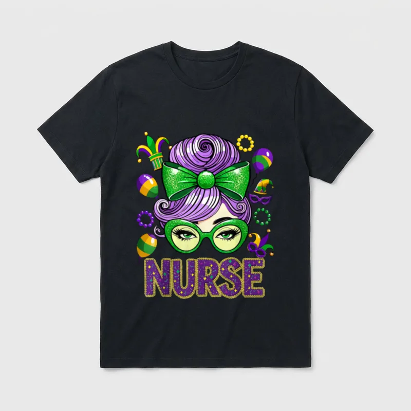 Mardi Nurse Messy Bun Mask Beads T-Shirt – Classic T-Shirt in Black