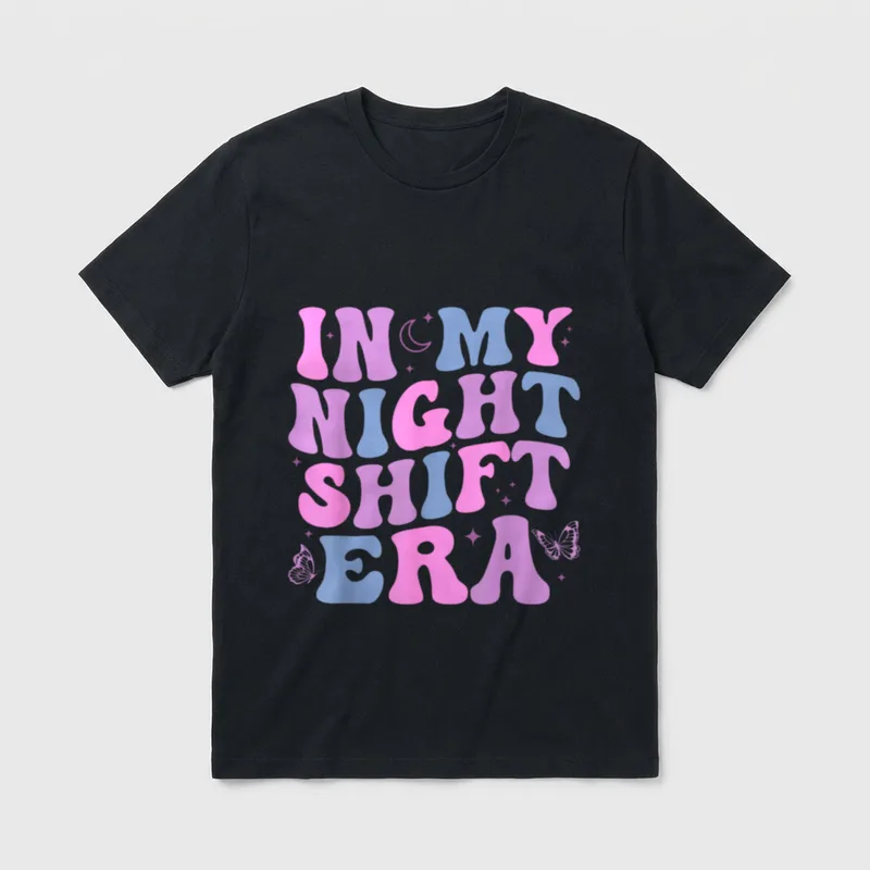 Shift Era Retro Retro Groovy Nursing T-Shirt – IN MY NIGHT SHIFT ERA – Classic T-Shirt in Black