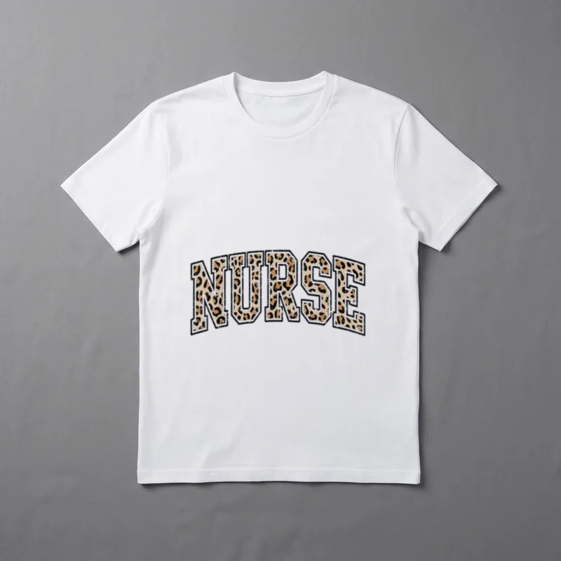 Registered Nurse Retro Leopard Bold T-Shirt – Classic T-Shirt in Black