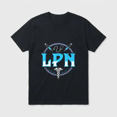 LPN Medical Nursing Licensed Practical Nurse T-Shirt – LPN lettering with stethoscope and syringes – Classic T-Shirt in Black