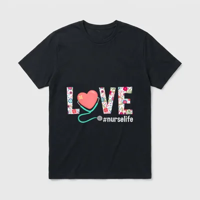 Best Nursing Shirt – Floral LOVE letters with stethoscope heart and #nurselife – Classic T-Shirt in Black