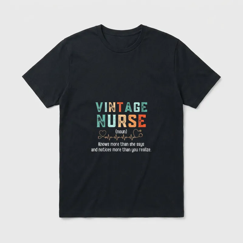 Vintage Nurse Definition T-Shirt – Retro nurse definition text with heart stethoscope pulse line – Classic T-Shirt in Black