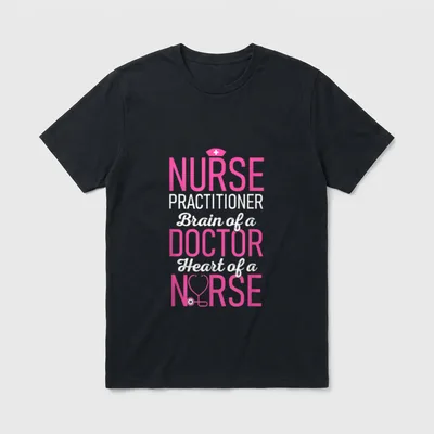 Nurse Practitioner Heart T-Shirt – Brain of a Doctor Heart of a Nurse text with stethoscope heart – Classic T-Shirt in Black