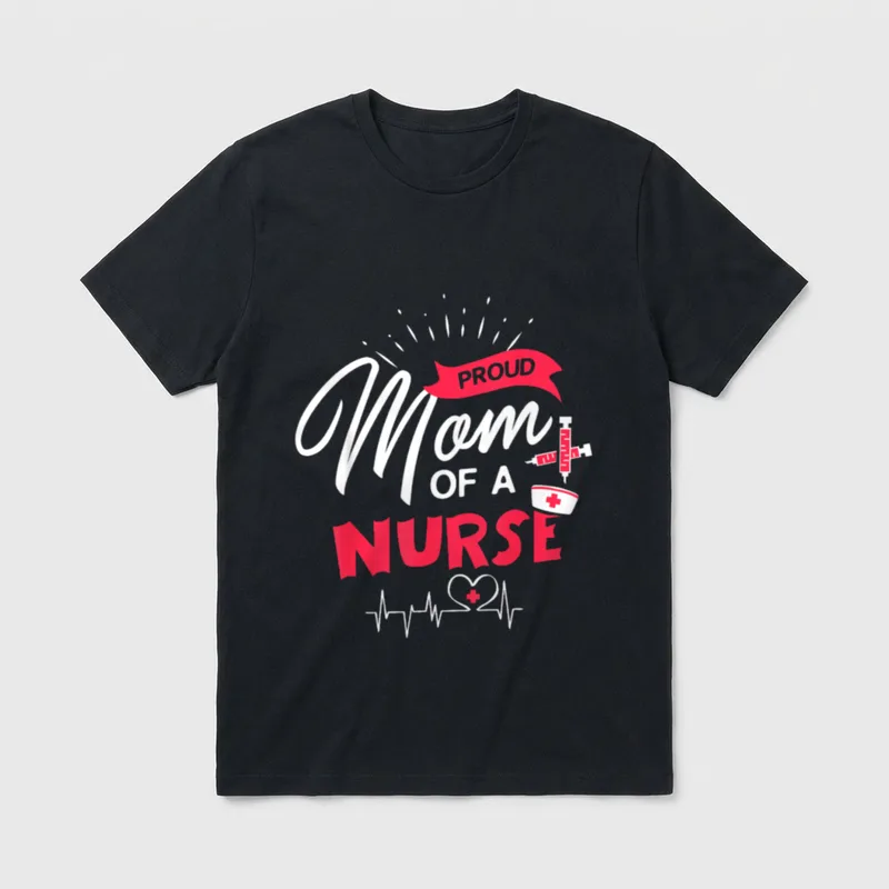 Nurse Proud Mom Reads T-Shirt – PROUD Mom OF A NURSE with syringes, nursing cap, and pulse line – Classic T-Shirt in Black