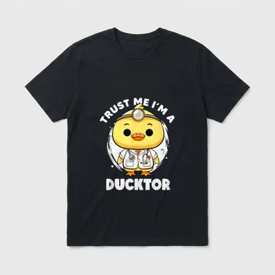 I'm a Ducktor Funny Duck Nurse T-Shirt – TRUST ME I'M A DUCKTOR text with cartoon doctor duck – Classic T-Shirt in Black