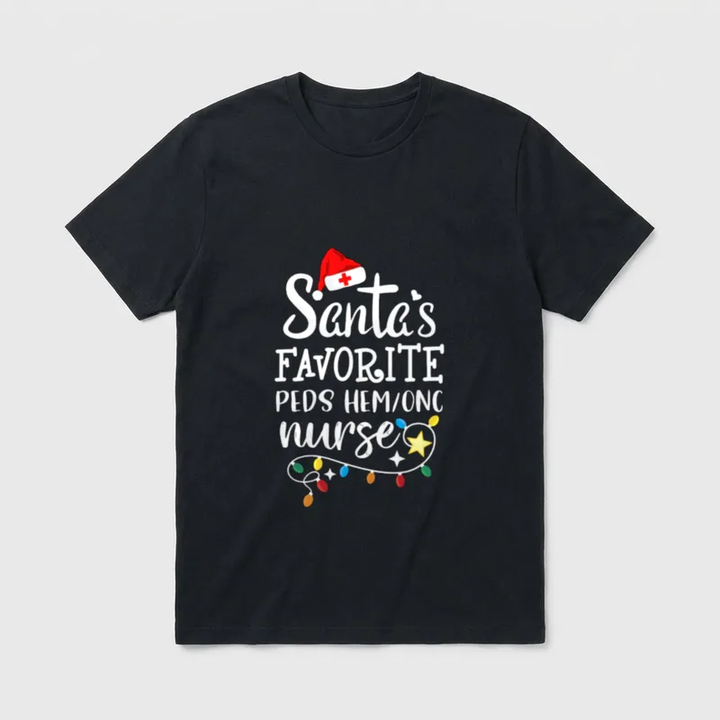 Onc Nurse Merry T-Shirt – Santa's FAVORITE PEDS HEM/ONC nurse lettering with Santa hat – Classic T-Shirt in Black