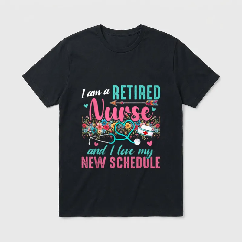I Am a Retired Nurse Love T-Shirt – Heart stethoscope with blooming flowers, nurse cap, and arrow – Classic T-Shirt in Black