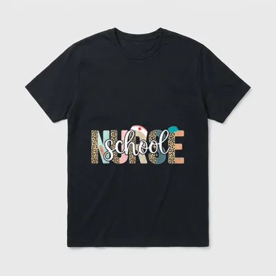 School Nurse Leopard T-Shirt – school NURSE lettering with leopard spots and medical icons – Classic T-Shirt in Black