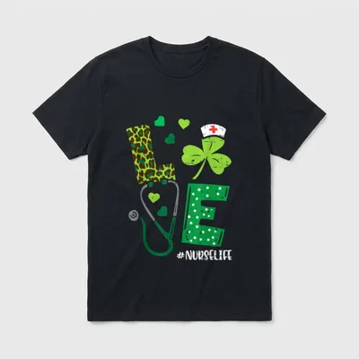 Love Shamrock Stethoscope Nurse Life St T-Shirt – Classic T-Shirt in Black
