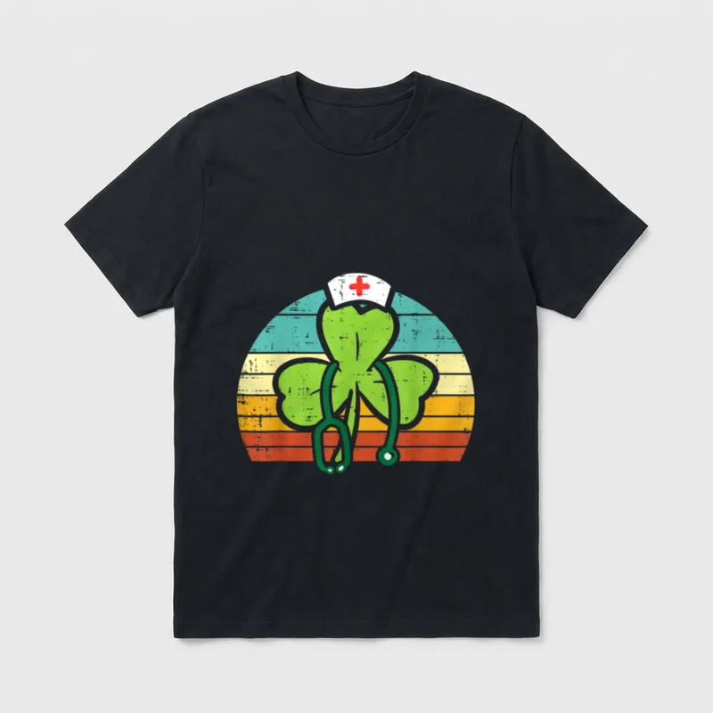 Shamrock Nurse Stethoscope Retro St Day T-Shirt – Classic T-Shirt in Black
