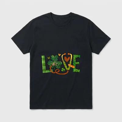 St Patrick's Day Irish Nurse Love T-Shirt – Classic T-Shirt in Black