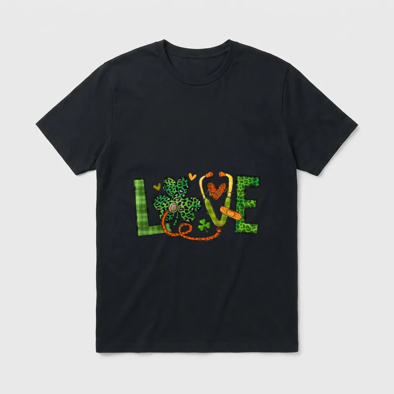 St Patrick's Day Irish Nurse Love T-Shirt – Classic T-Shirt in Black