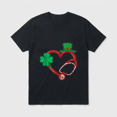 Nurse Stethoscope Heart Shamrock St Day T-Shirt – Classic T-Shirt in Black