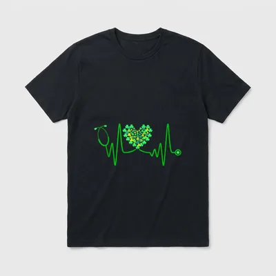 Nurse St Day Stethoscope Heartbeat Clover T-Shirt – Classic T-Shirt in Black