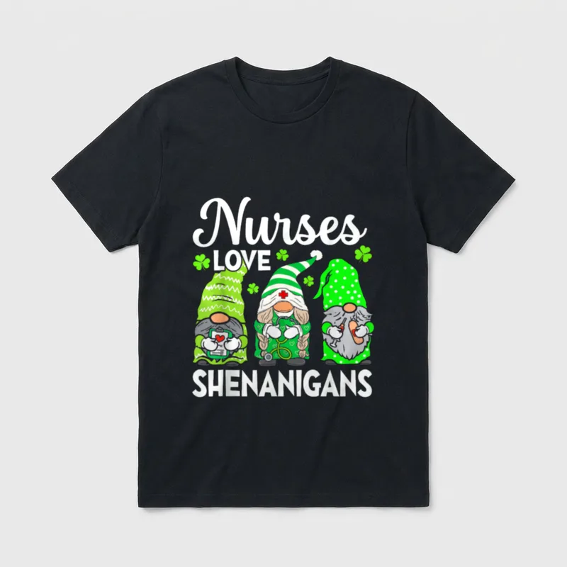 St Nurses Love Shenanigans Gnomes Grab T-Shirt – Classic T-Shirt in Black