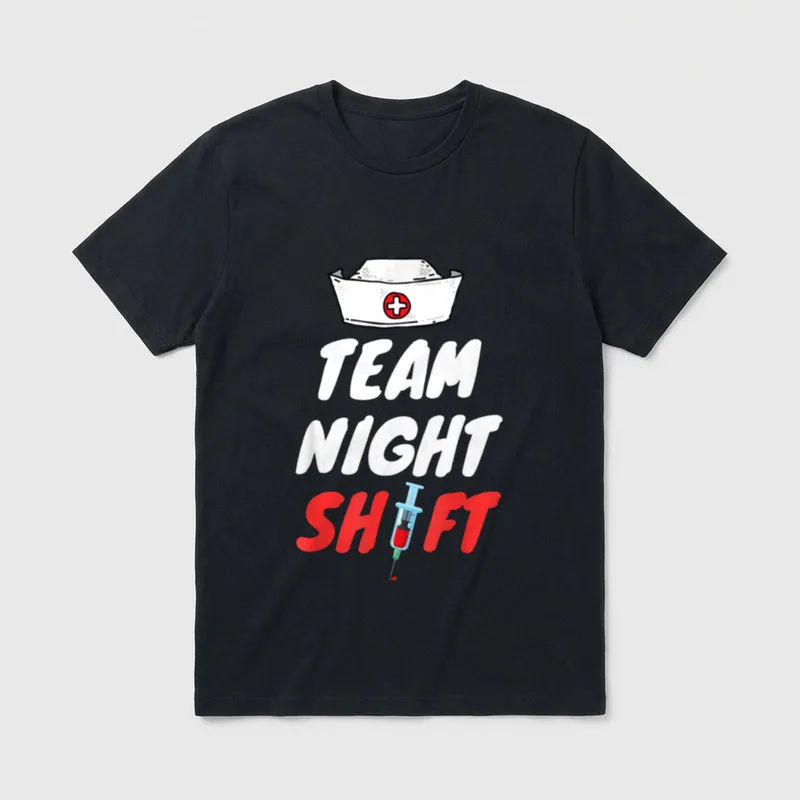 Team Night Shift Nurse Appreciation Meme T-Shirt – TEAM NIGHT SHIFT with nurse cap and syringe – Classic T-Shirt in Black